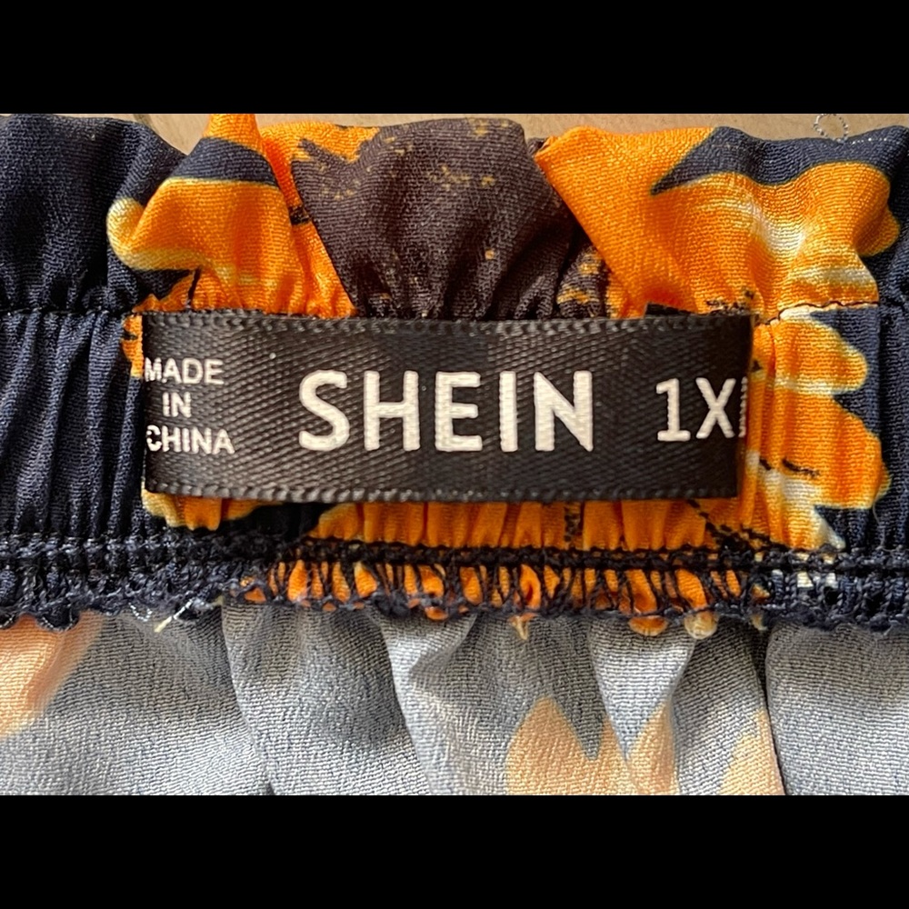SHEIN Sunflower Print Romper - Picture 2 of 2